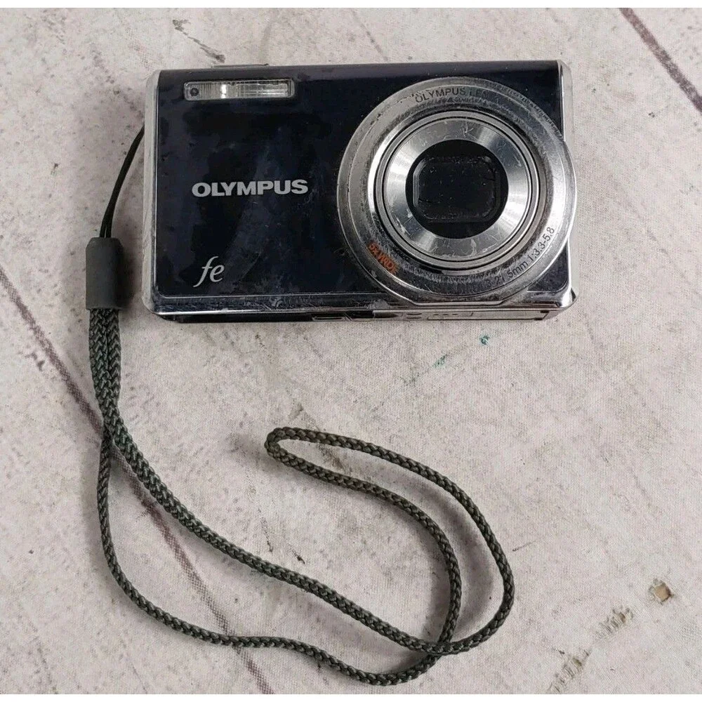 NO BATTERY COVER - Olympus FE-5020 12MP Digital Camera Y2K - TESTED WORKING